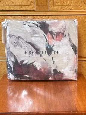 Frontgate Queen Size 100% Cotton Duvet